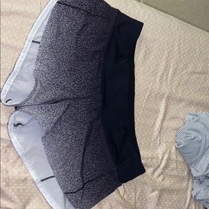 lulu lemon black white speckled